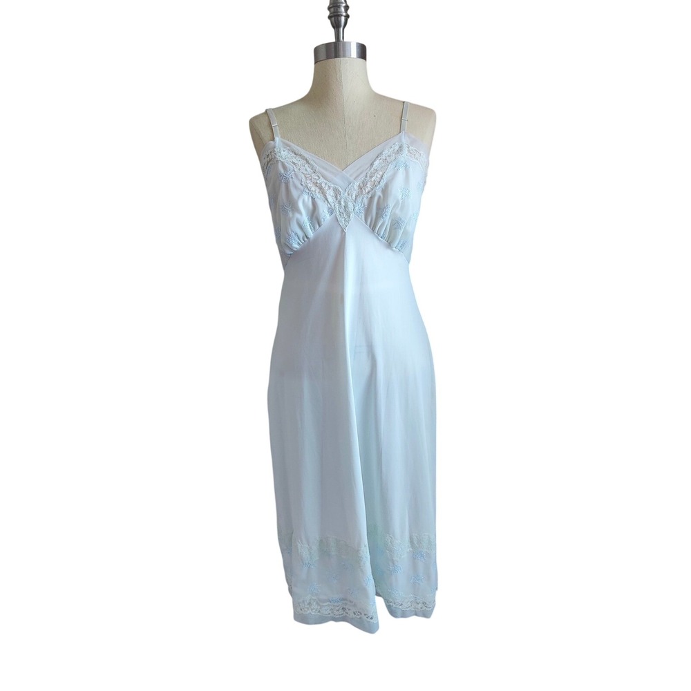 Vintage 50s Babydoll Lace Full Slip Van Raalte Suavette Blue Embroidered Fans 36
